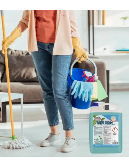 Detersivo liquido profumato pavimenti pH neutro 4x5L Lotus Dream per robot lavapavimenti